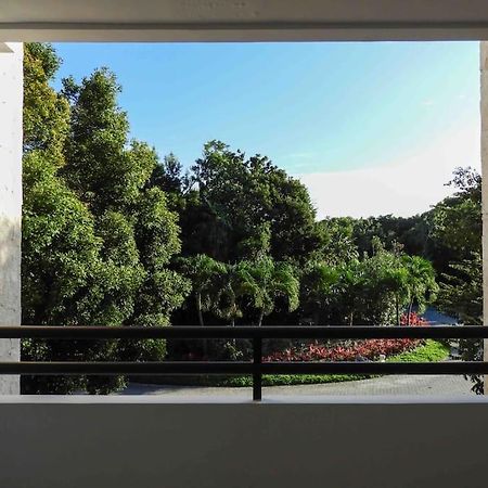 Aku-Chic Newly Furbished Condo Jungle Pool 시트나 외부 사진