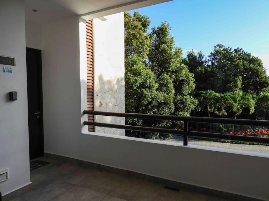 Aku-Chic Newly Furbished Condo Jungle Pool 시트나 외부 사진